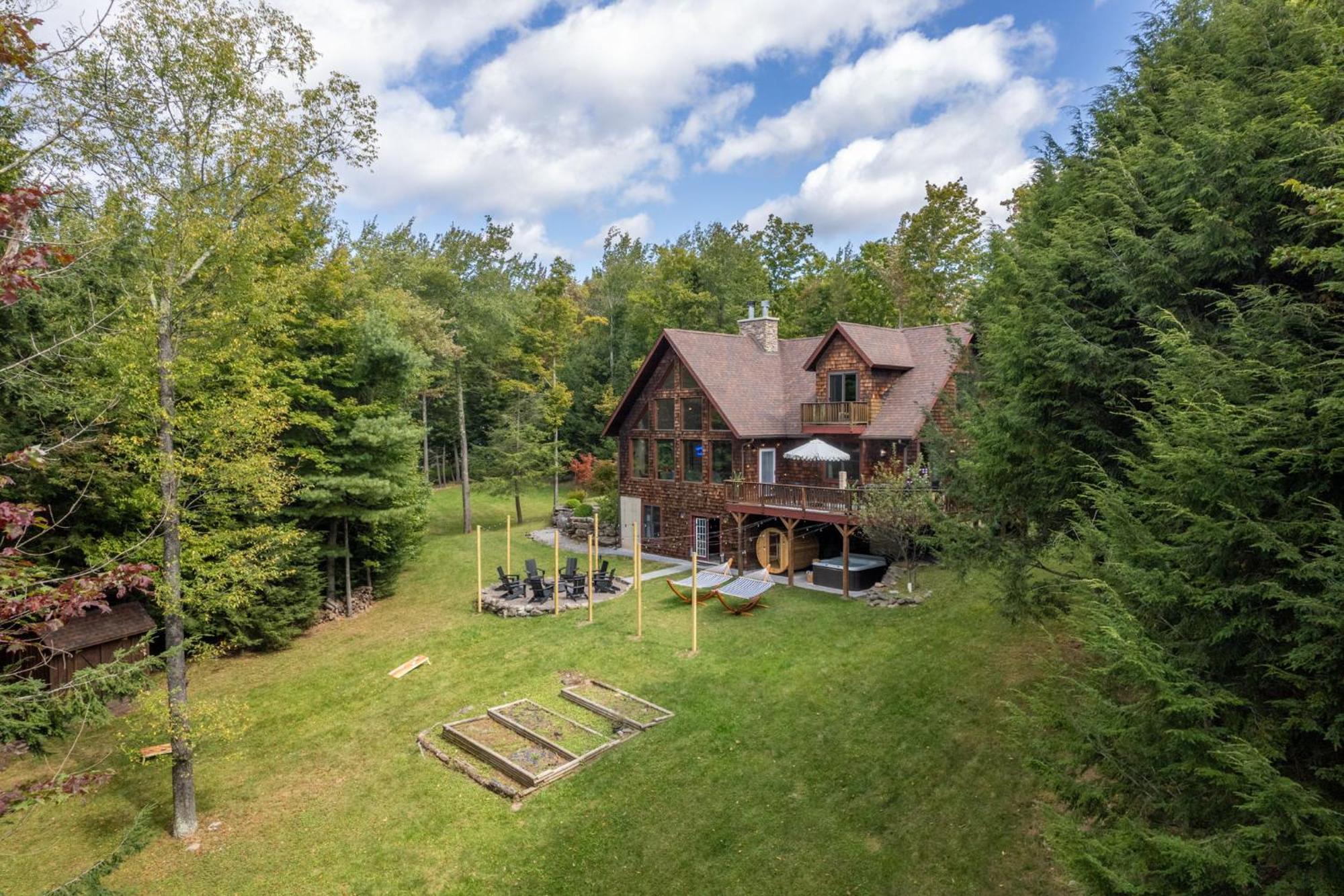 Chalet Oasis, Sauna, Hottub, Firepit, Game Room, Stargazing Windham Exterior photo