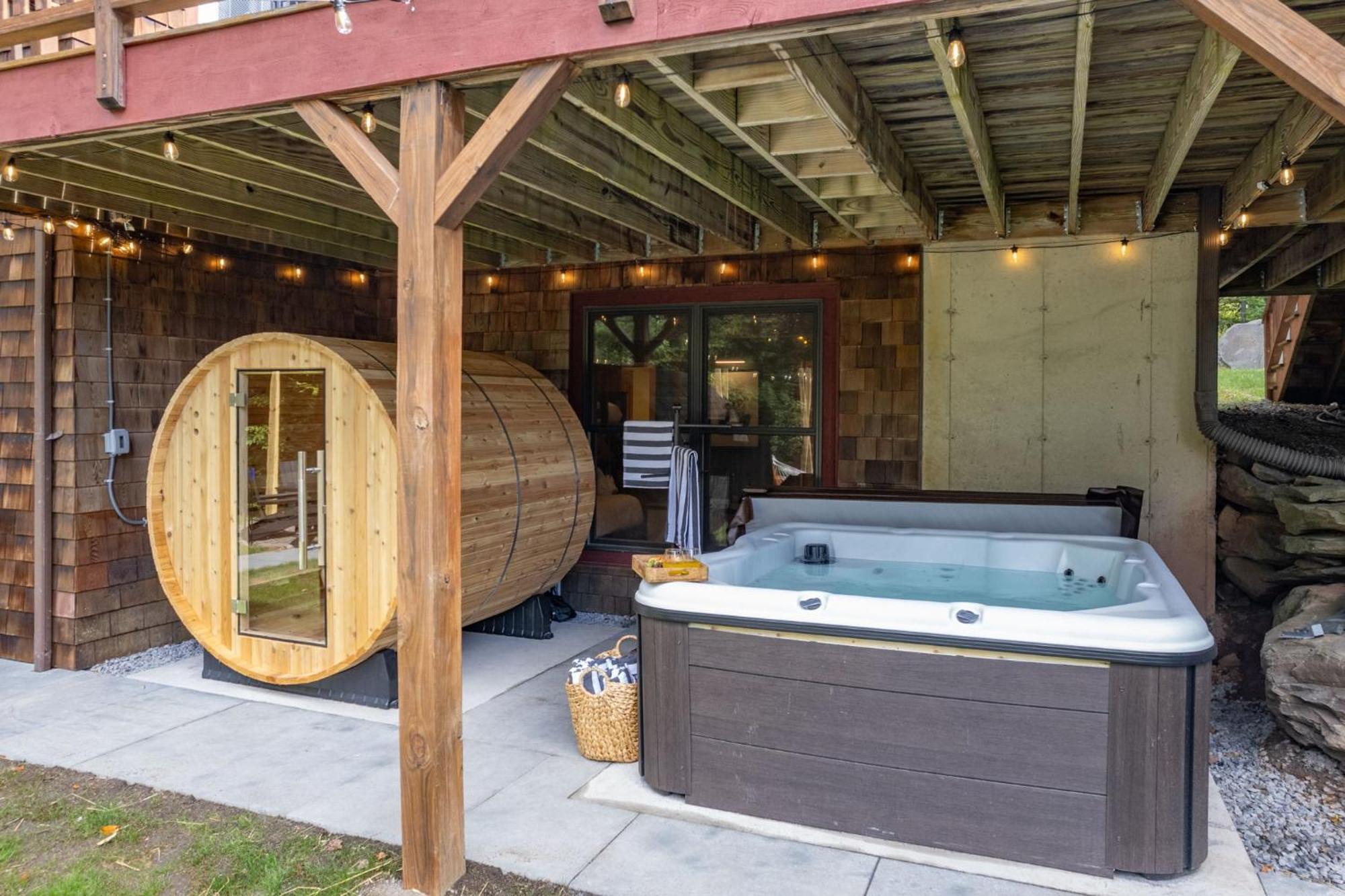 Chalet Oasis, Sauna, Hottub, Firepit, Game Room, Stargazing Windham Exterior photo